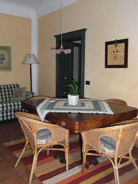 Il Nido Di Tosca Appartement Lucca Kamer foto