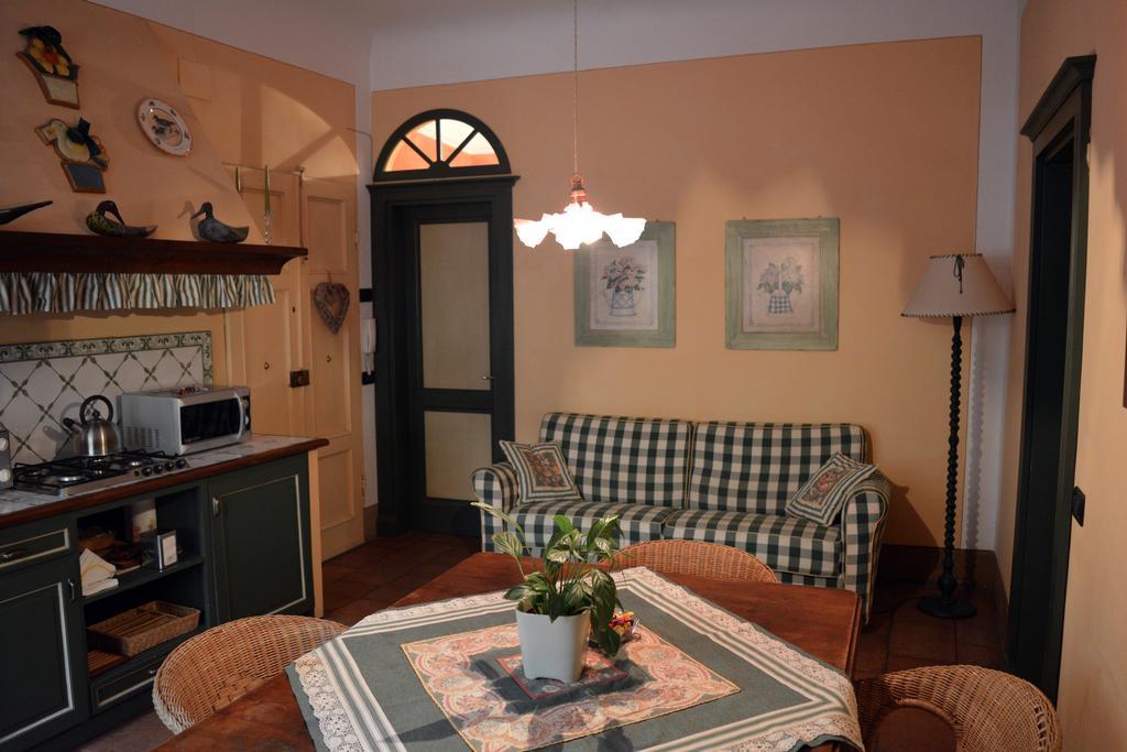 Il Nido Di Tosca Appartement Lucca Buitenkant foto